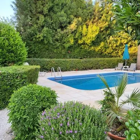 Villa Daniella Coral Bay