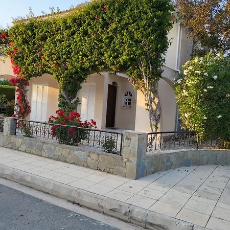 Villa Daniella Coral Bay